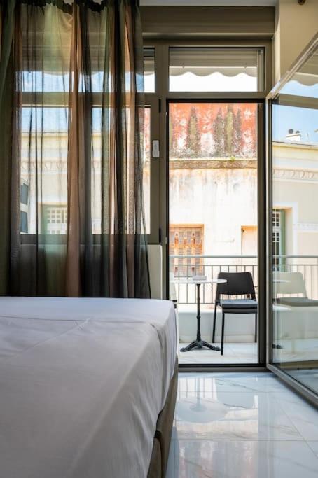 Plaka Nefeli Elegant Urban Retreat In Athens Historic Heart Apartment Ngoại thất bức ảnh